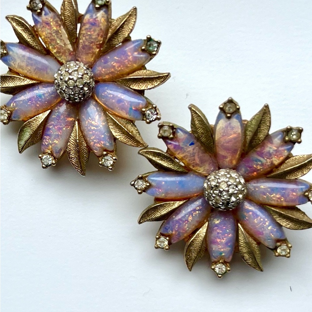 Vintage Ciner Clip-on Earrings